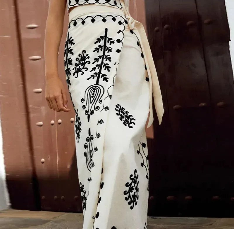 Camilla - Conjunto de blusa e saia estampada