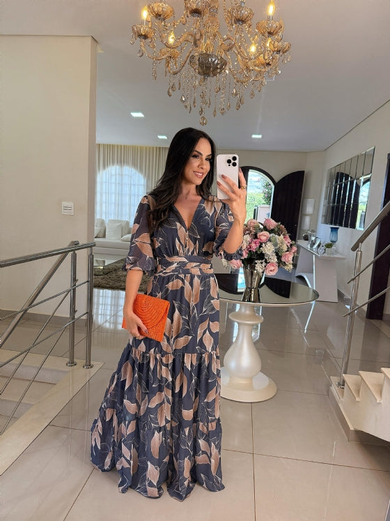CLAUDIA | Vestido longo floral com caimento confortável para dias elegantes